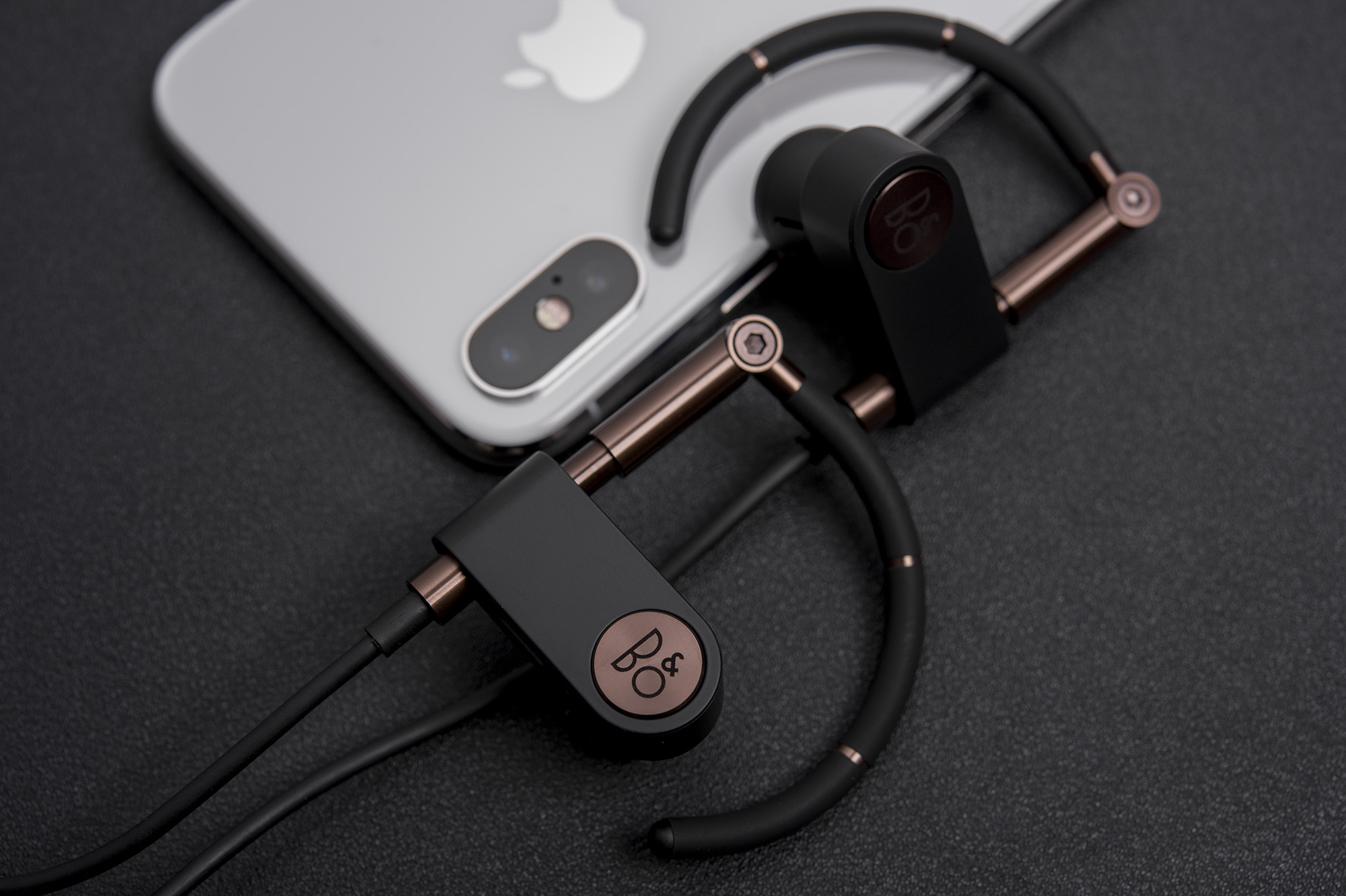 beoplay蓝牙耳机评测,beoplaya8蓝牙