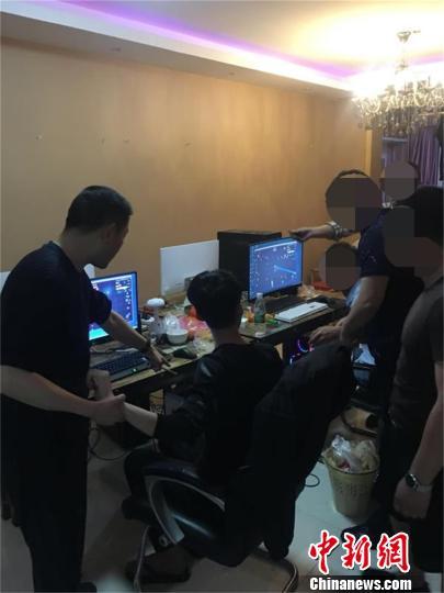 外挂游戏警方查获,警方破获全球游戏外挂案件