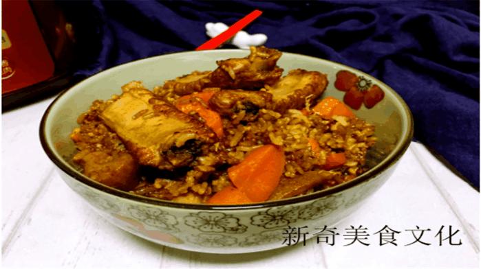 排骨焖饭全家人都爱吃,最简单电饭锅排骨焖饭