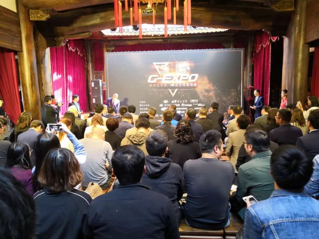 继成龙之后，贝克汉姆、布冯、罗本等众多球星也将来到蚌埠