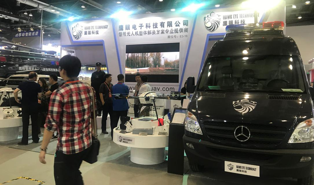 众星齐聚珠海航展,警博会新式装备