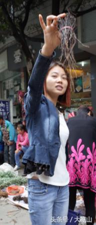 神奇的“黑根”,德昌端午节寻常百姓家药膳必备