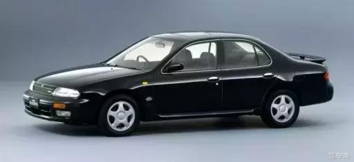 此LANNIA非彼蓝鸟，史上最潮车型蓝鸟历史大揭秘