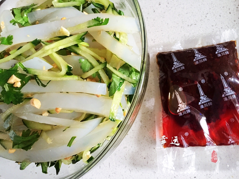 自制豌豆凉粉制作方法全过程,干豌豆凉粉的制作方法和配方