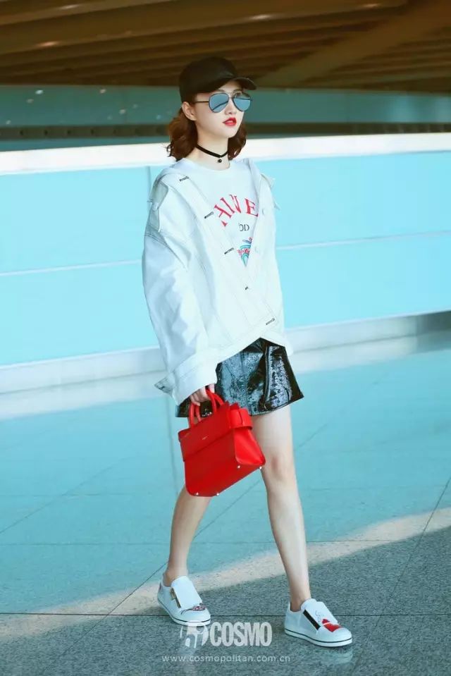 T恤+裙子，2019超时髦搭配