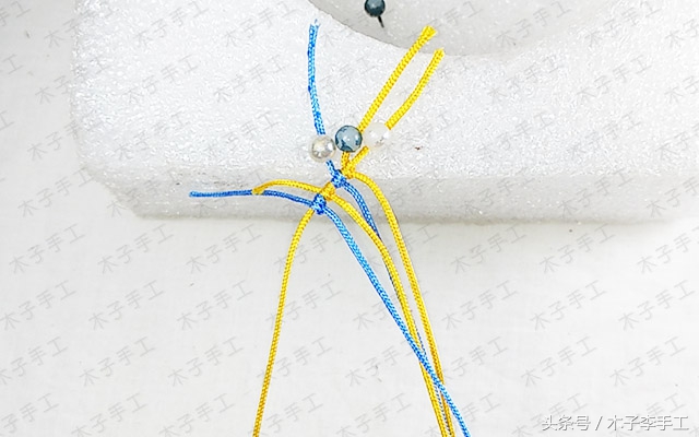 小爱心手链编织视频,女生红绳手链编辑教程