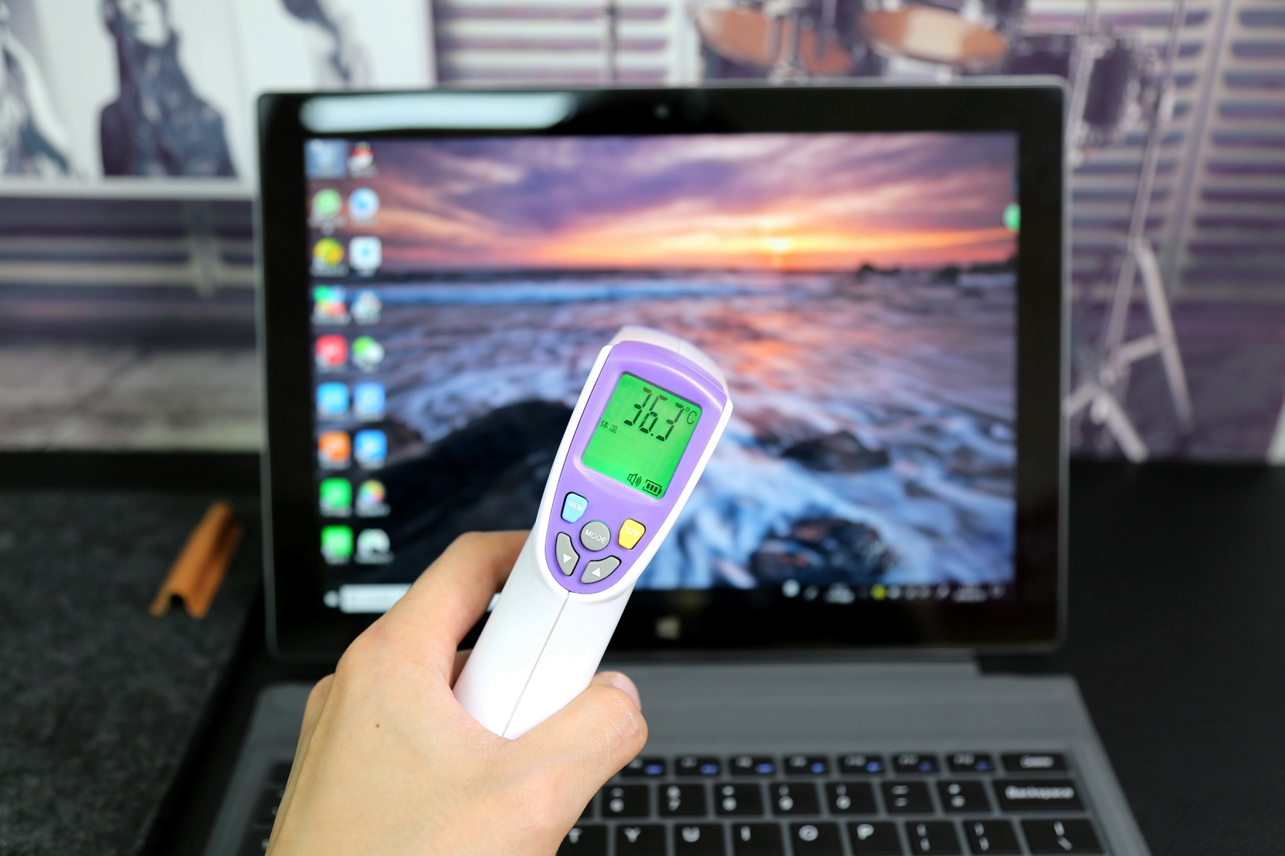 voyoi7plus二合一平板电脑,轻薄便携兼具性能笔记本5000