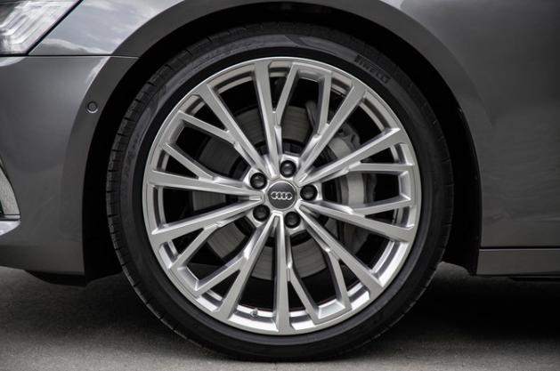 新一代奥迪a6试驾,试驾进口2020款奥迪a6跨界旅行版