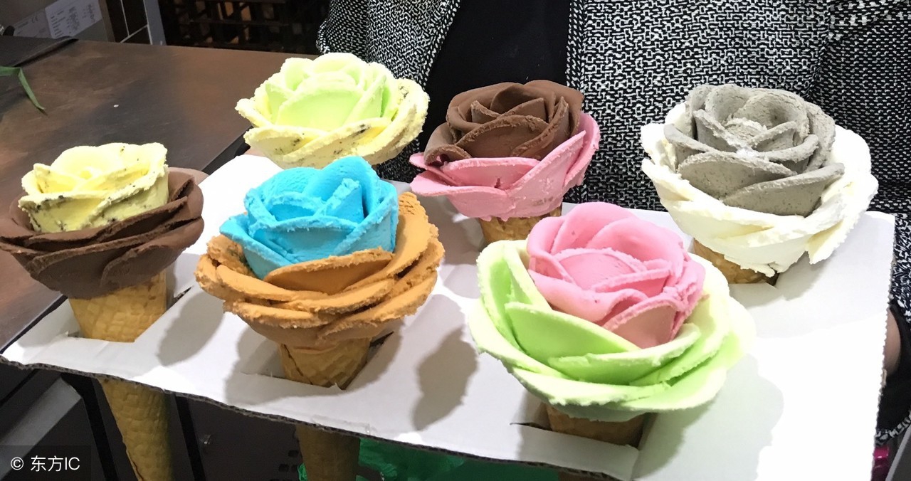 无人冰淇淋自助售卖机免费投放,全自动冰淇淋无人售卖机如何加盟