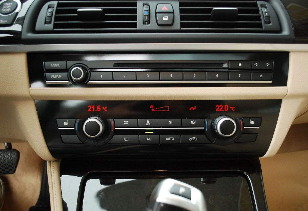 汽车哪些功能是鸡肋配置,买车最糊弄人的六大鸡肋配置