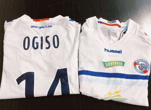 体育界也玩白学了？法国足球甲级联赛发布冬马雪菜球衣