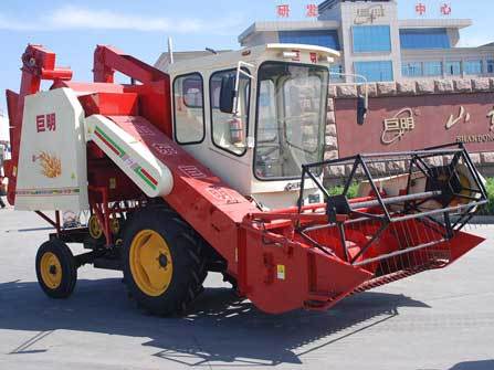 小型小麦联合收割机一体机,小麦小型收割机价格是多少钱