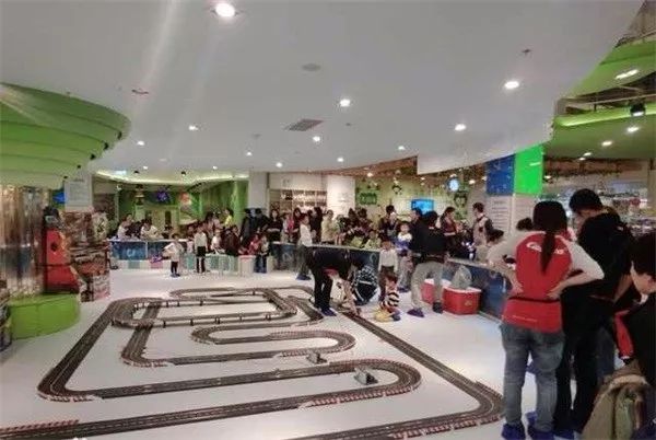 悠游堂儿童乐园骗局,悠游堂儿童乐园乱七八糟的收费