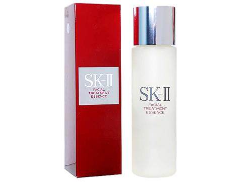 化妆水不油腻测评,化妆水不值得买