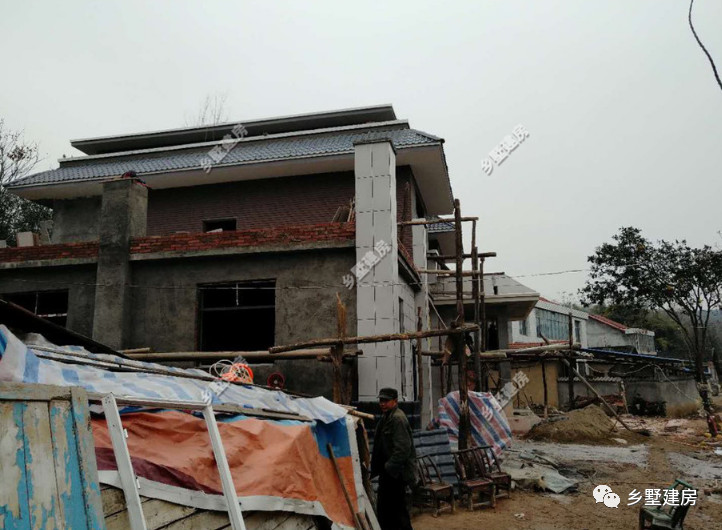 江西人养殖蜈蚣致富案例,广西养殖蜈蚣致富