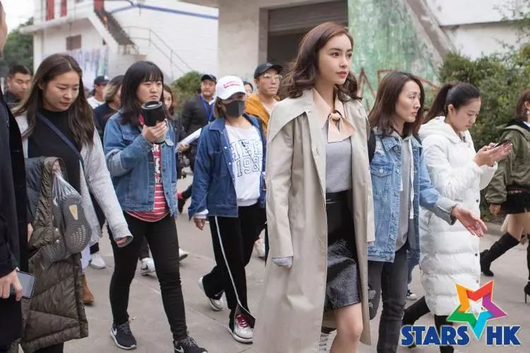 因生理期下不了水的Angelababy，为什么又遭群嘲？