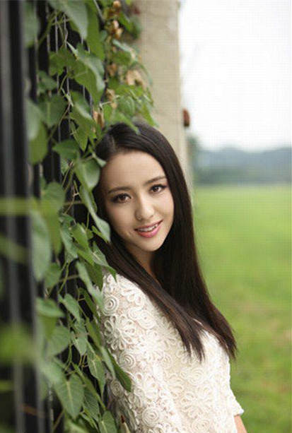 古力娜扎美少女战士一键变脸,江疏影和古力娜扎变脸