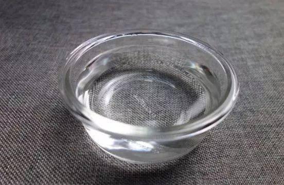 屋里有小虫子怎么办跑得很快,客厅晚上开灯有很多小虫子怎么办