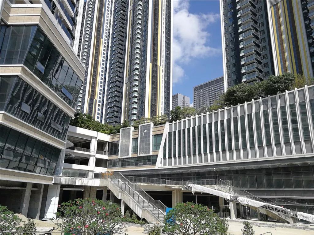 宝能城楼王,宝能城顶楼大平层