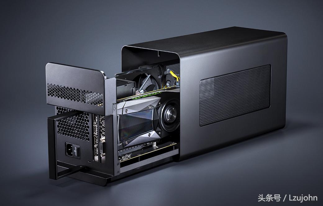 razer的笔记本电脑又酷又小巧啊,razer新一代笔记本