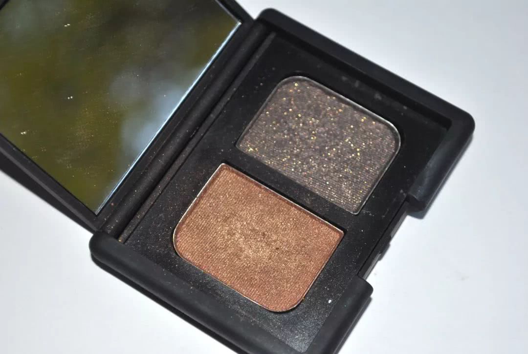 这个牌子出什么都火到断货，女生必须入一个