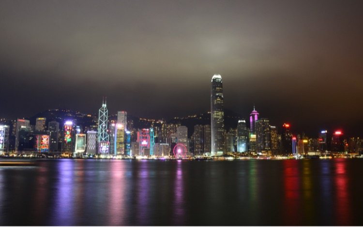 香港维多利亚港夜景高清壁纸,美丽的香港维多利亚港旅游视频