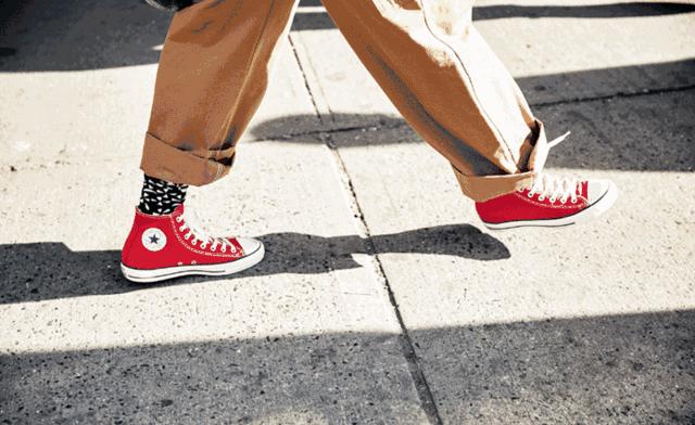 匡威的帆布鞋值得买吗,帆布鞋匡威值得购买吗