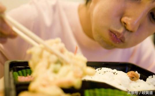 吃东西下咽困难一个月了,吃东西下咽困难但是不疼