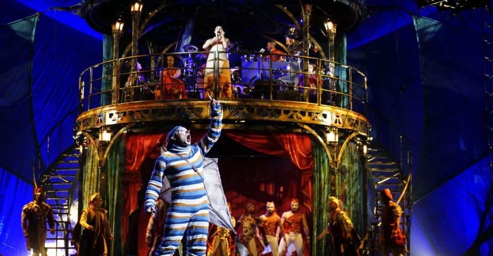 太阳马戏片段,太阳马戏精彩视频