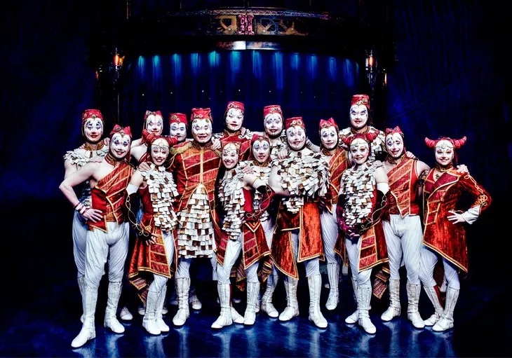 太阳马戏片段,太阳马戏精彩视频