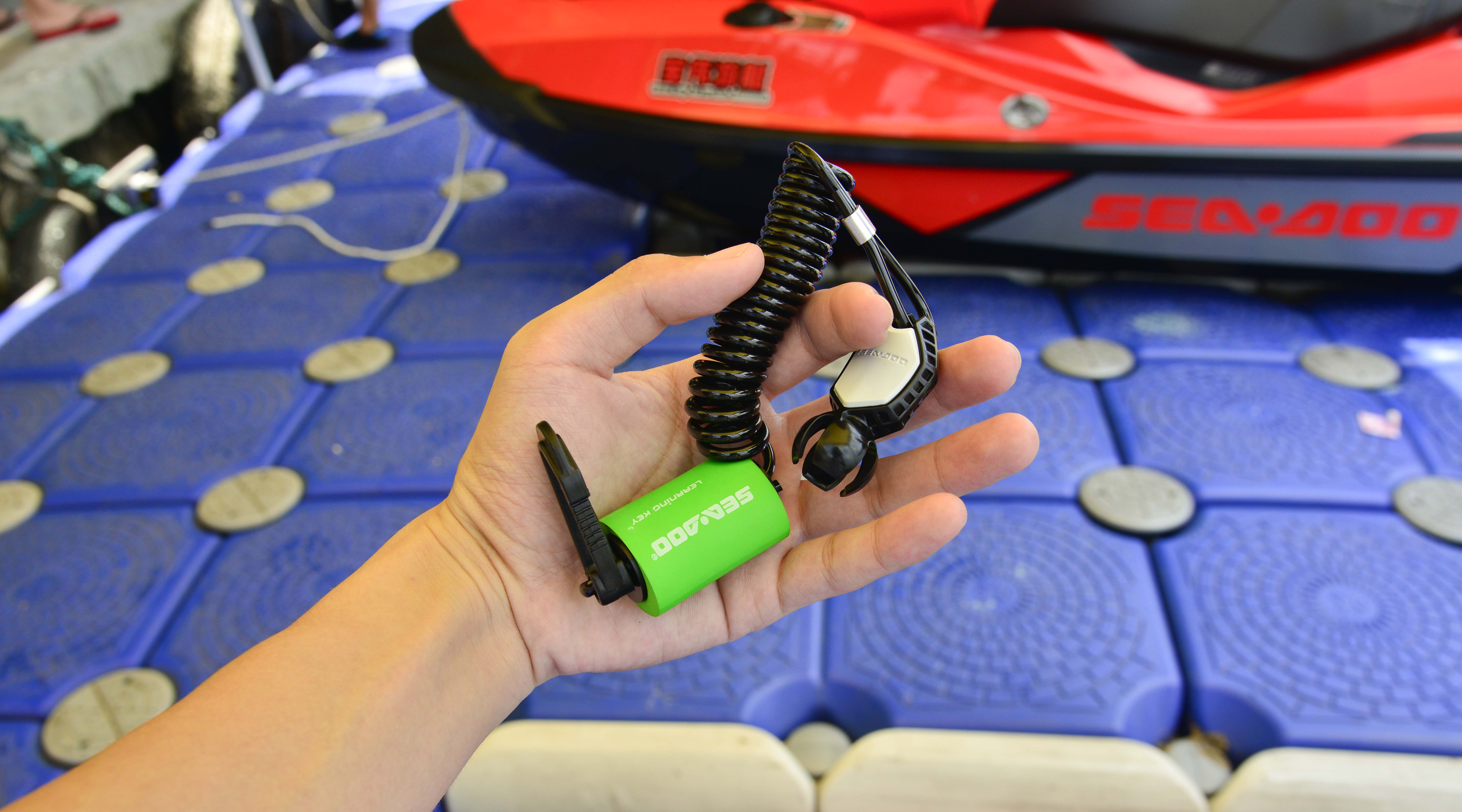 第一次体验海上摩托艇,真实的水上摩托艇