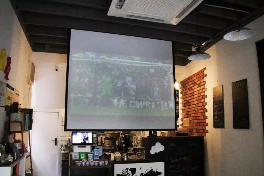 世界杯看球攻略图,又能看世界杯又能喝酒的地方