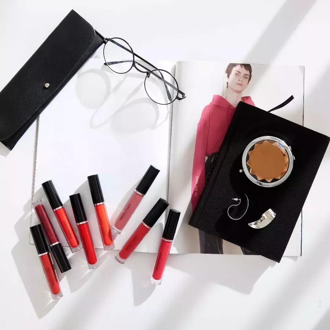 整形好看的唇,化妆唇部整形