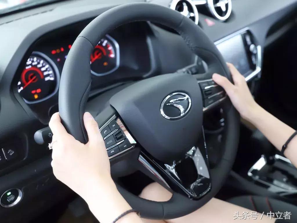 实探奇瑞4s店,实探奔驰4s店