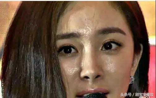 夏天化妆t区容易脱妆怎么办,化妆不容易脱妆方法是什么