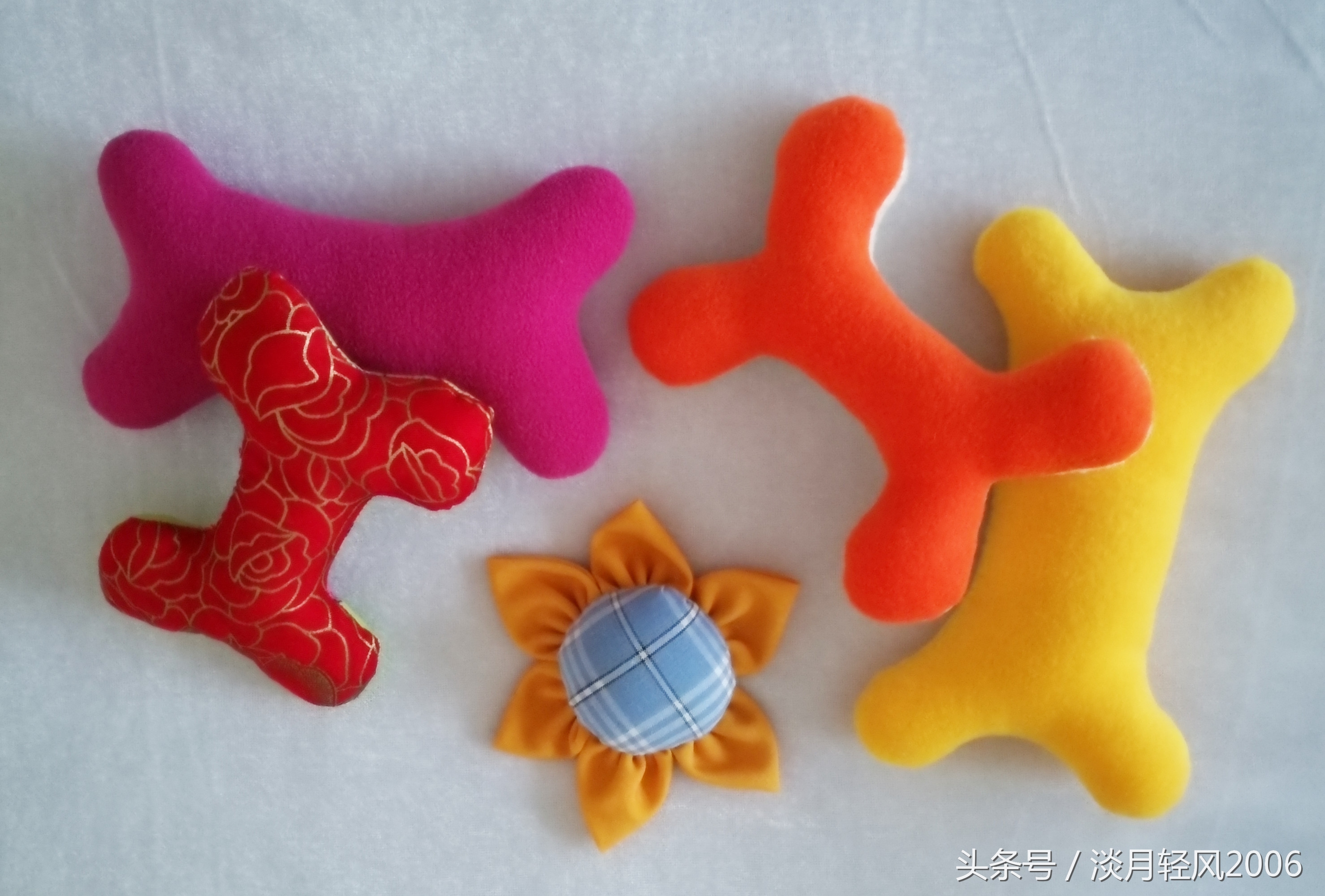 自己diy给狗狗做衣服,diy手工狗狗衣服