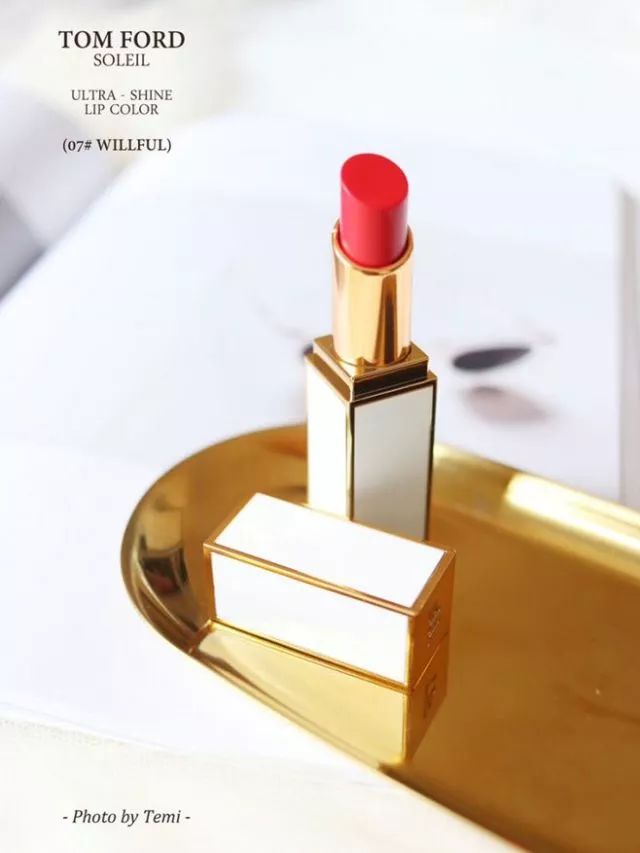 12支不一样的颜色显白口红,12支口红试色这几支简直丑到爆炸