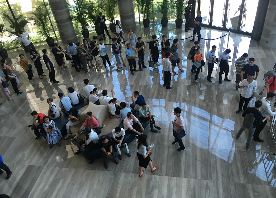 深圳双玺开盘验资,双玺开盘500万认筹场面