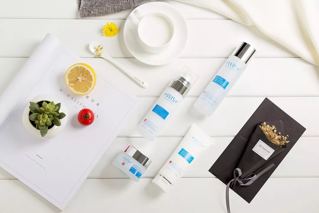 如何有效应对肌肤冒油的问题？