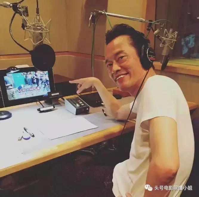 豆瓣8.5分！这部纪录中国的影片被好评刷屏关注日挣百元的打工者