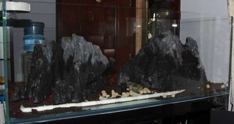 如何布置鱼缸水草造景,峡谷河流鱼缸