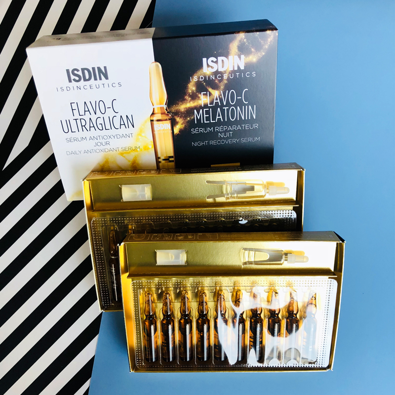 55达人六一推荐｜用一瓶含有全效VC成分的精华成功拿下娇嫩童颜！