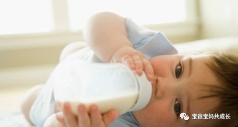 如何为宝宝选奶粉,宝宝断奶选什么奶粉好