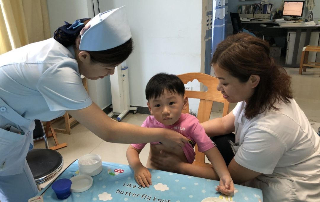 小儿推拿对腹泻有用吗,中医治小儿腹泻医案