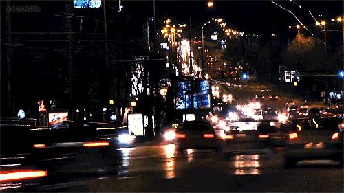 连树都种进房子！71岁高龄老房爆改“回春”，从危房到美宿，不只是惊艳！