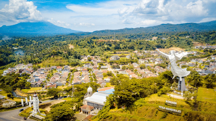 美娜多潜水圣地,印尼美娜多海豚潜水