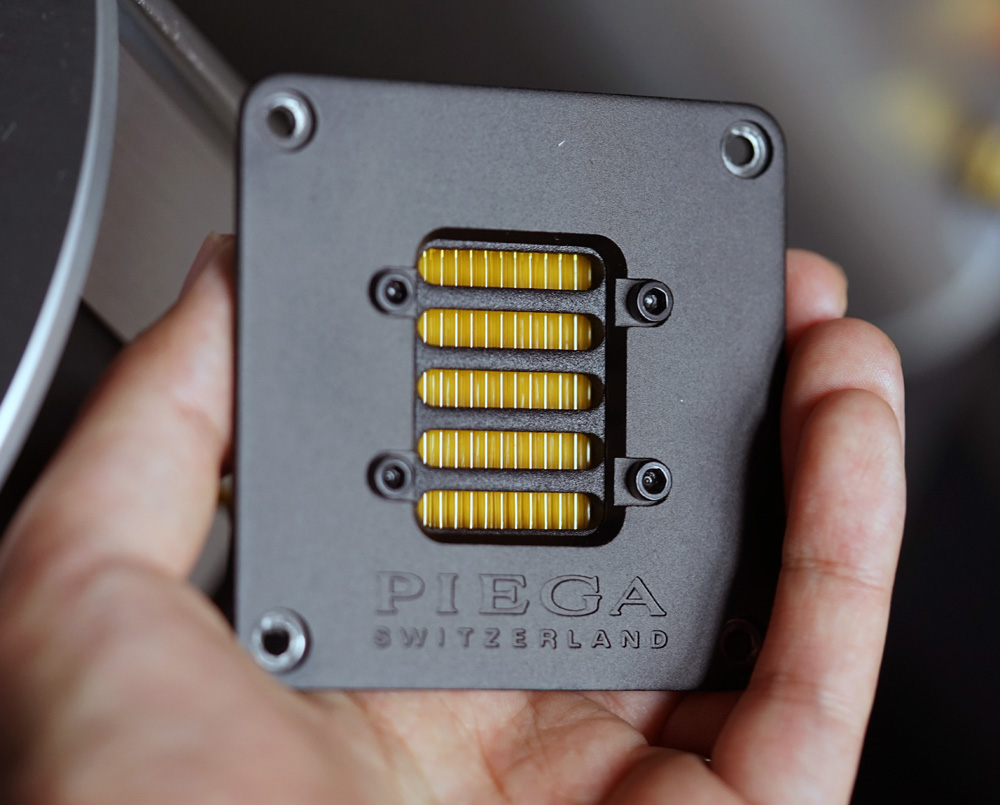 bose与jbl家庭影院对比,bose与索尼家庭影院音质差距