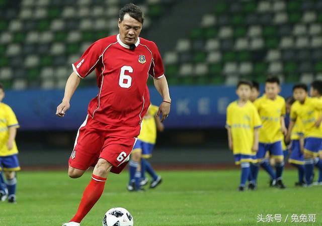 奔跑吧兄弟鹿晗神童,奔跑吧鹿晗被关晓彤吸引