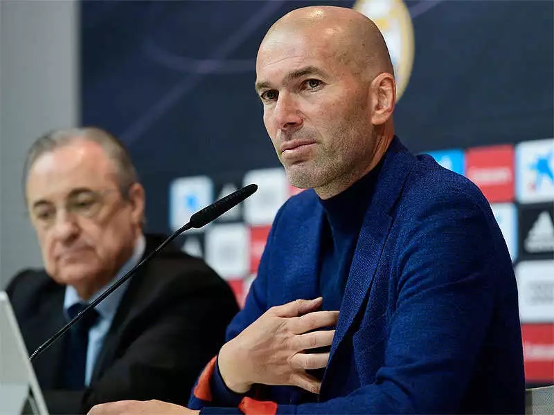 齐达内21年告别仪式,齐达内为何卸任皇马主教练