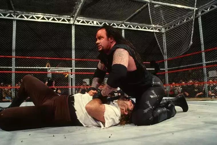 wwe十大爆款战衣,wwe中的白衣服